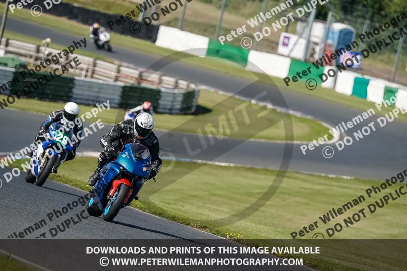 enduro digital images;event digital images;eventdigitalimages;mallory park;mallory park photographs;mallory park trackday;mallory park trackday photographs;no limits trackdays;peter wileman photography;racing digital images;trackday digital images;trackday photos